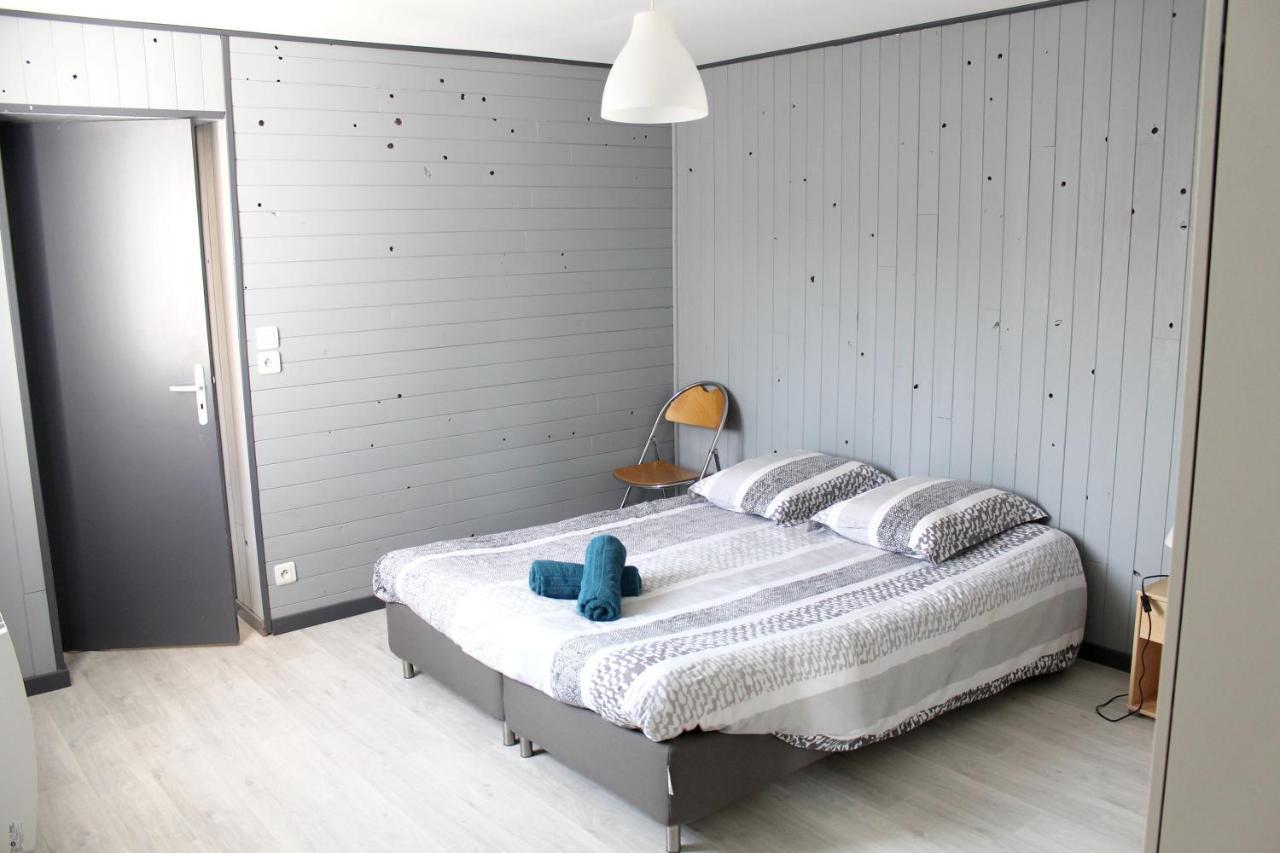 Maison Charmante A Saint-Patrice Avec Jardin Prive ภายนอก รูปภาพ